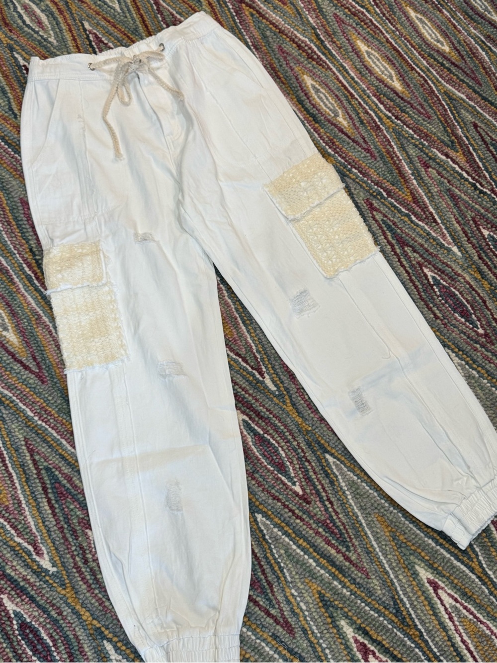 ▫️🌻 NEW POL BESTSELLER! White distressed lounge crotchet pocket cargo joggers🌻▫️ - Picture 2 of 11